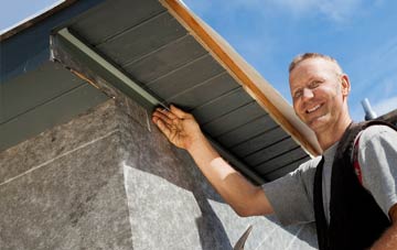 soffit installation Raydon